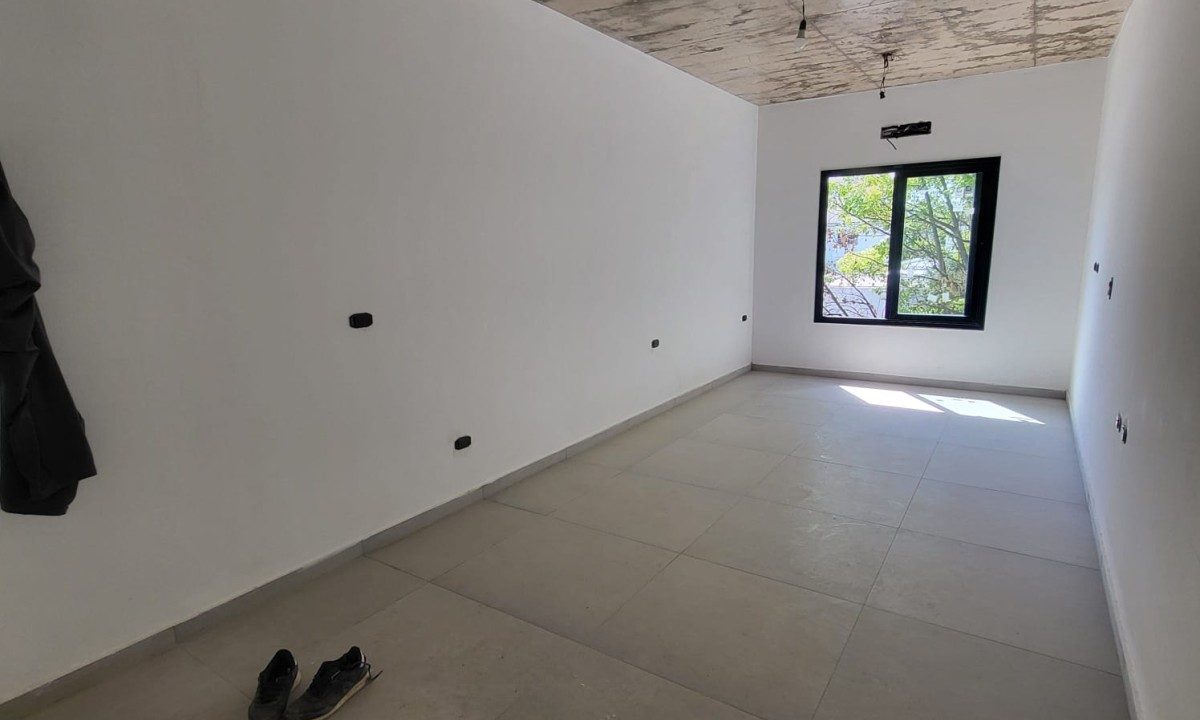 WhatsApp Image 2025-12-19 at 10.33.50 (33)