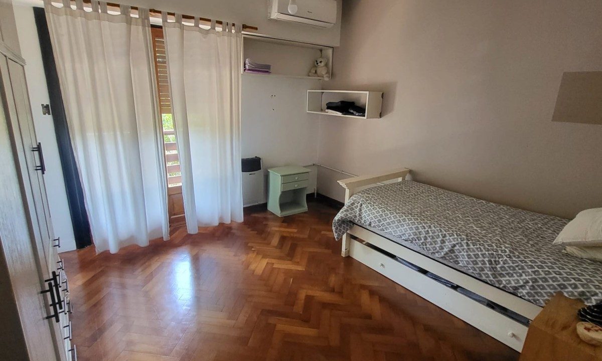 WhatsApp Image 2025-12-10 at 10.38.17 (1)