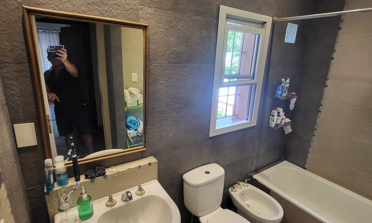 WhatsApp Image 2025-12-10 at 10.38.17 (2)