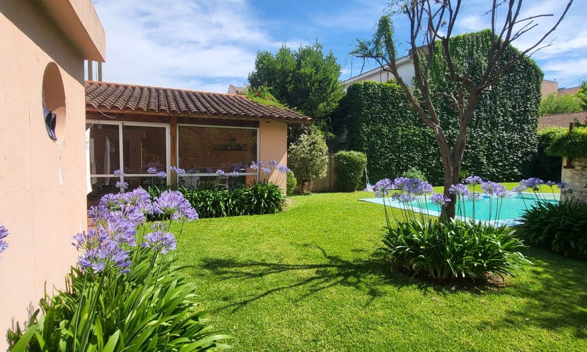 WhatsApp Image 2025-12-10 at 10.38.21 (2)